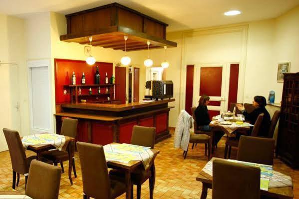 Royal Hotel Angers Eksteriør billede