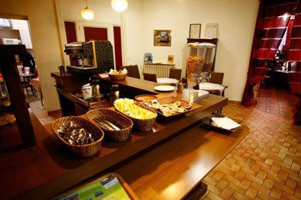 Royal Hotel Angers Eksteriør billede